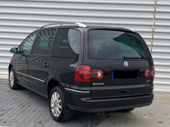Volkswagen Sharan cena 29800 przebieg: 231345, rok produkcji 2009 z Lubliniec małe 379